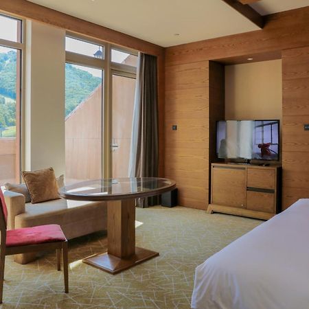 Hyatt Regency Changbaishan Fusong Exterior photo